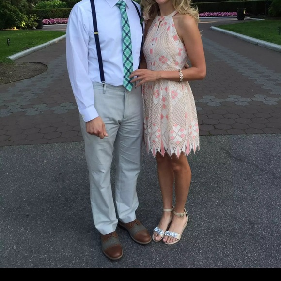 BCBG DRESS size 0 excellent condition, only worn once tan and pink - Picture 1 of 4